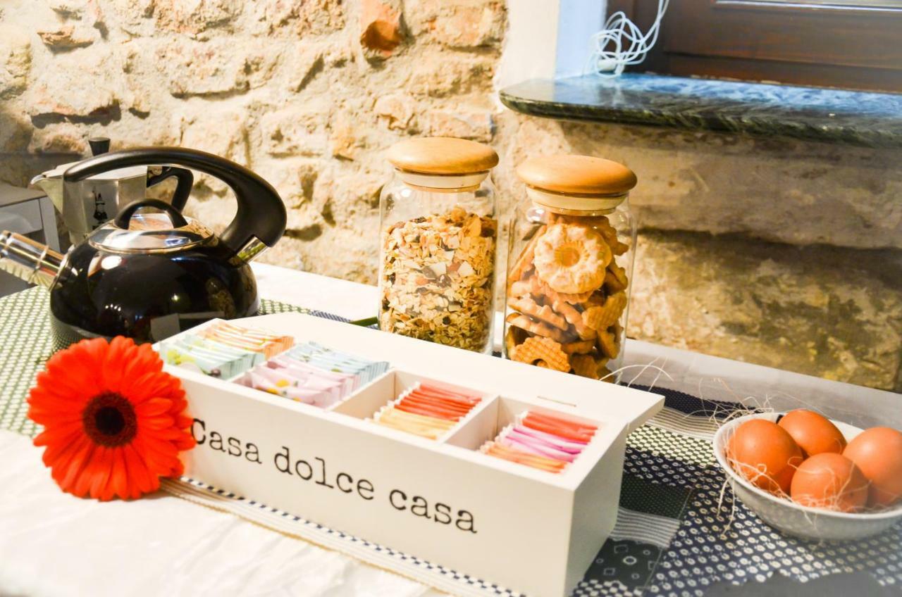 Prigioni House Bed and Breakfast Πεσκιέρα ντελ Γκάρντα Εξωτερικό φωτογραφία
